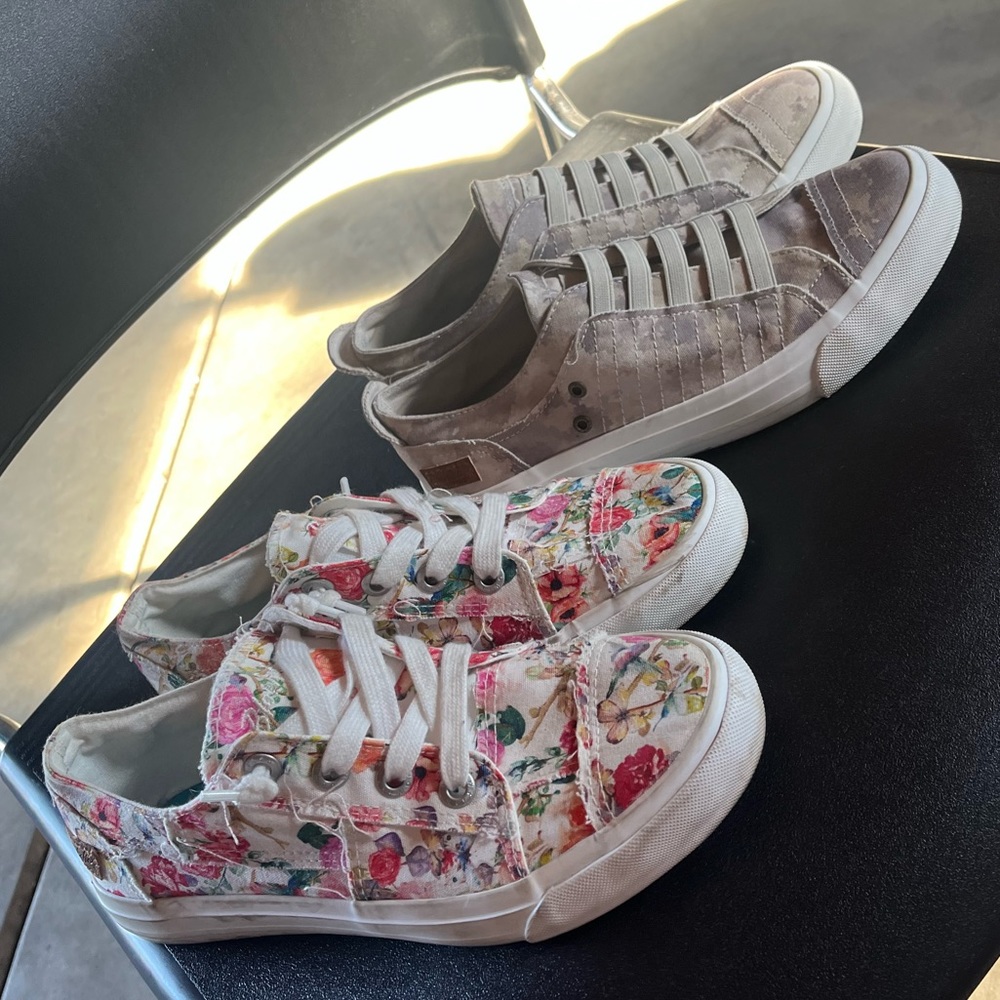 2 pairs of blowfish shoes🟣🟣